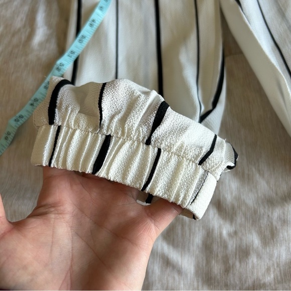 NWT Iris Monochrome Striped Button Women’s Large Jumpsuit - Picture 8 of 12